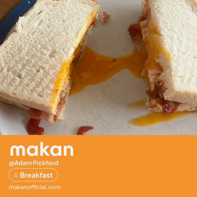 Fried egg sandwich on Makan