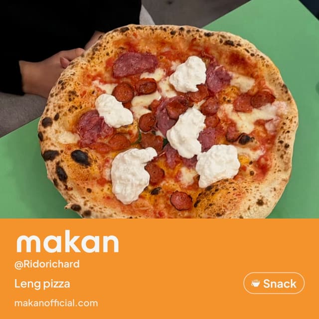 Artisan pizza on Makan