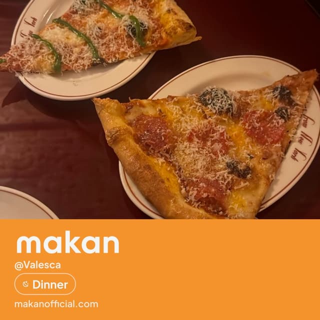Pizza slice on Makan
